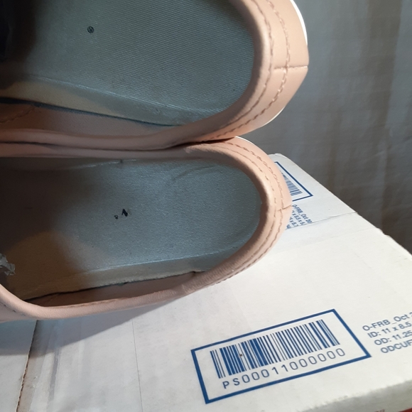 Comfortview Leather Gum Pink Wide Width Walking Sneakers Sz 8W - Picture 7 of 8